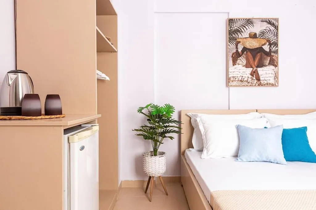Himara City 25 - Central & Beach Access Apartment